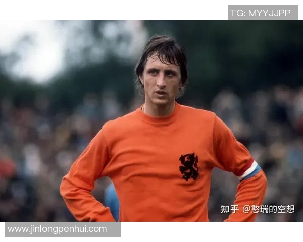 足球场上的超级球星是谁 如何定义真正的足球传奇人物